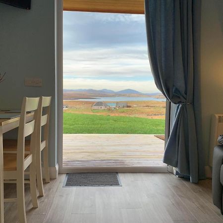 Hebridean Holiday Cabins Breasclete Exterior photo