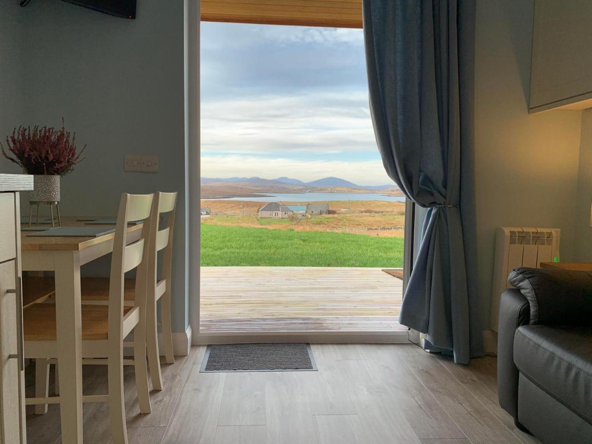 Hebridean Holiday Cabins Breasclete Exterior photo